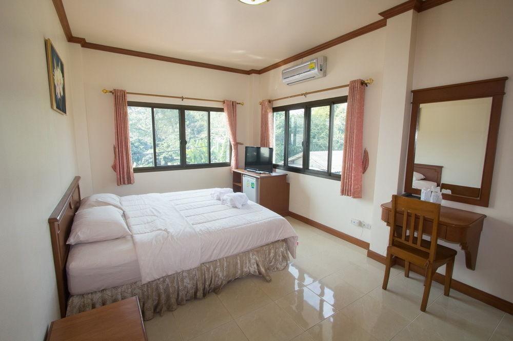 Donchai House Guest House& Cafe Chiang Mai Exterior foto