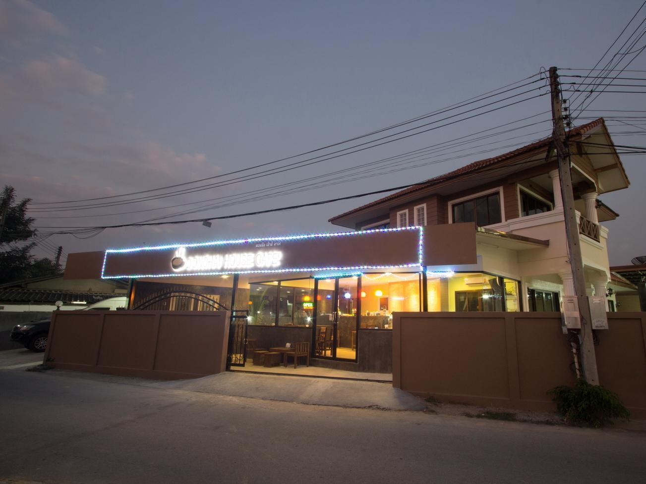 Donchai House Guest House& Cafe Chiang Mai Exterior foto