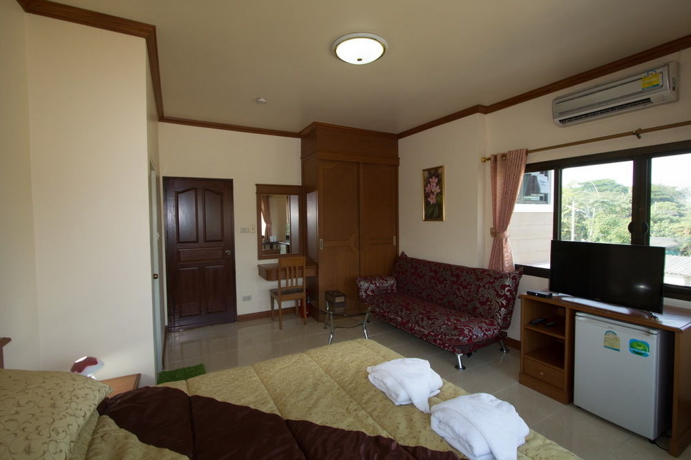 Donchai House Guest House& Cafe Chiang Mai Exterior foto